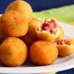 Bolinho de Batata com Calabresa
