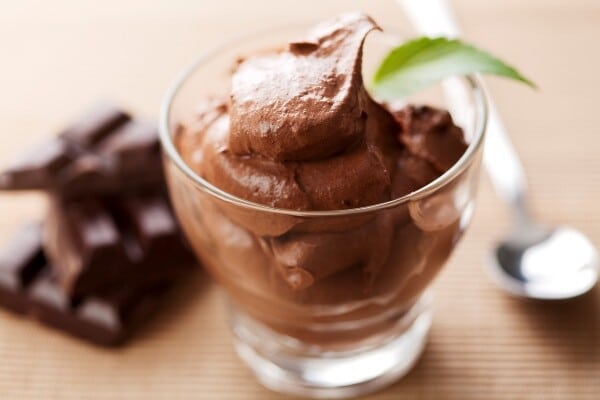 Aprenda a fazer uma deliciosa mousse de chocolate. (Foto: Divulgação)