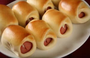 Enroladinho-de-salsicha-002