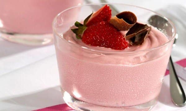 Mousse-de-morango-002