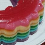 Gelatina colorida em camadas