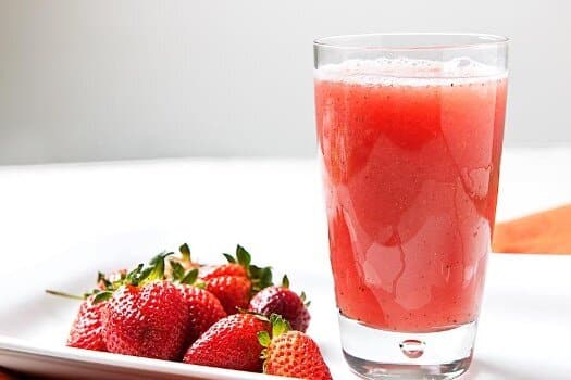 Suco de morango afrodisíaco. (Foto: Divulgação)
