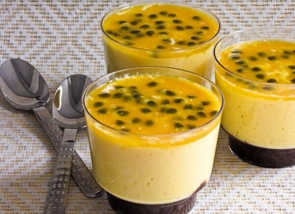Aprenda a preparar uma mousse de maracujá fácil e rápida. (Foto: Divulgação)