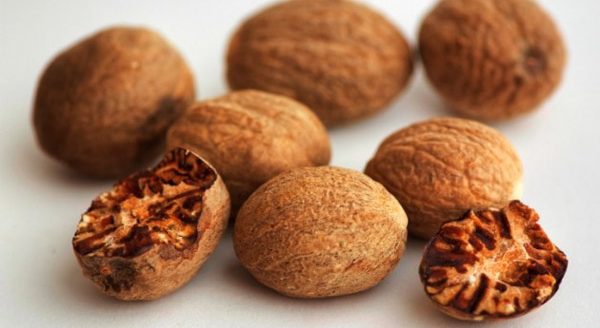 Chá-de-noz-moscada-003