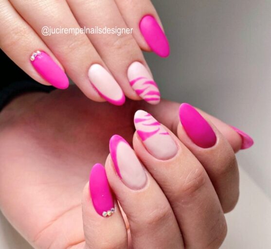 Unhas com estampas de animais