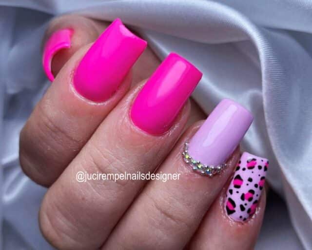Unhas com estampas de animais