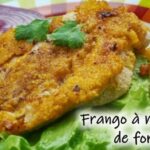 Frango à milanesa de forno: uma delícia sem culpas