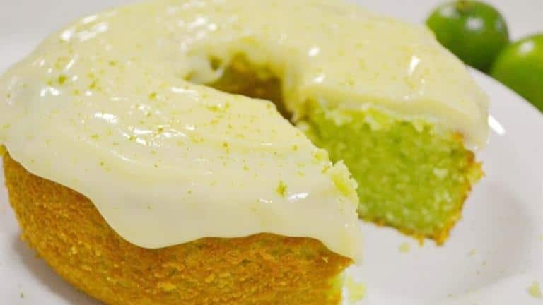 Bolo verde limão