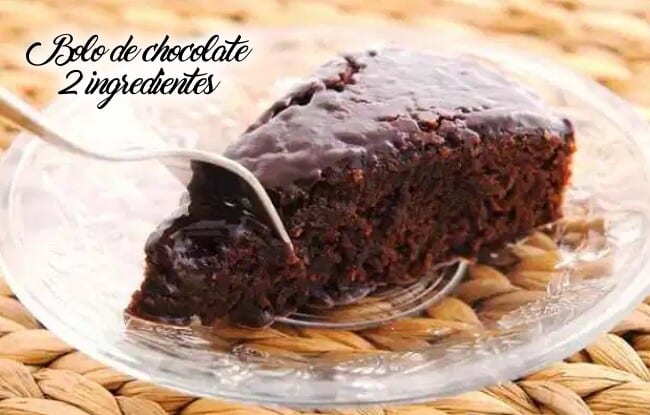Bolo de Chocolate com 2 ingredientes