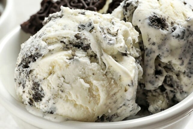 sobremesa com leite condensado e biscoitos: apenas 3 ingredientes