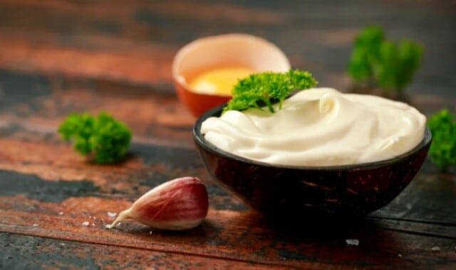 Maionese caseira sem leite e sem óleo