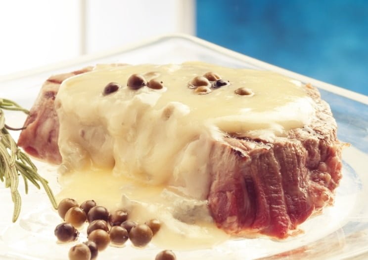 Receita de molho quatro queijos